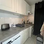 à Avec Loggia, Vue Canal Et Garage Fermé - Fr-1-338-631