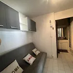 à Avec Loggia, Vue Canal Et Garage Fermé - Fr-1-338-631 *