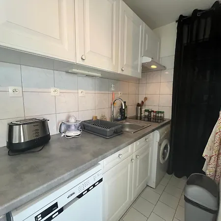 2 Pieces Avec Loggia Vue Canal, Garage Ferme Et Wifi - Fr-1-338-631